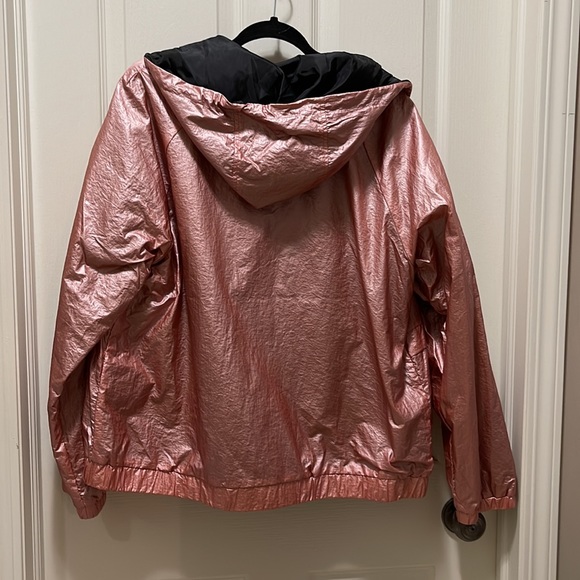 Metallic Rose gold Windbreaker - Picture 6 of 6